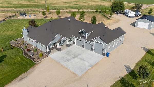 5 Acres of Residential Land with Home for Sale in Meridian, Idaho