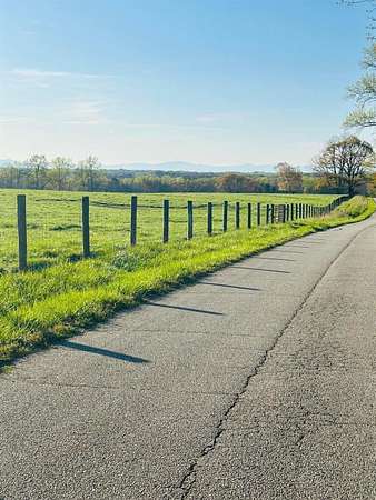 6 Acres of Land for Sale in Gaffney, South Carolina