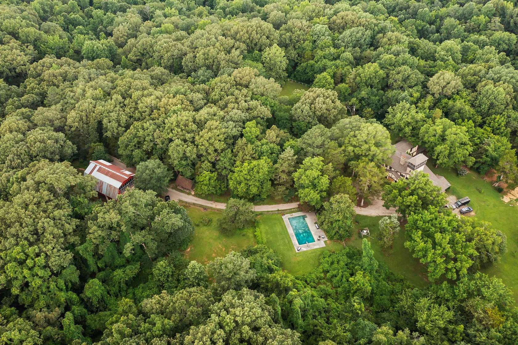 156 Acres of Recreational Land with Home for Sale in Somerville, Tennessee