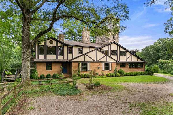 156 Acres of Recreational Land with Home for Sale in Somerville, Tennessee