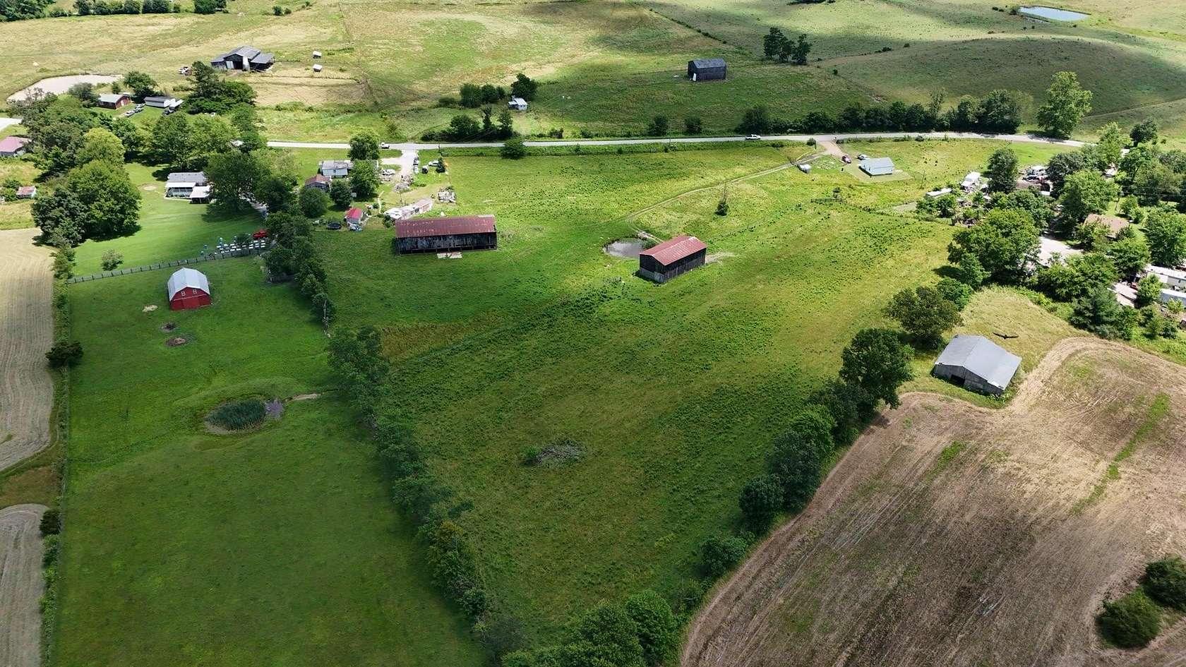 9.23 Acres of Land with Home for Sale in Stanford, Kentucky