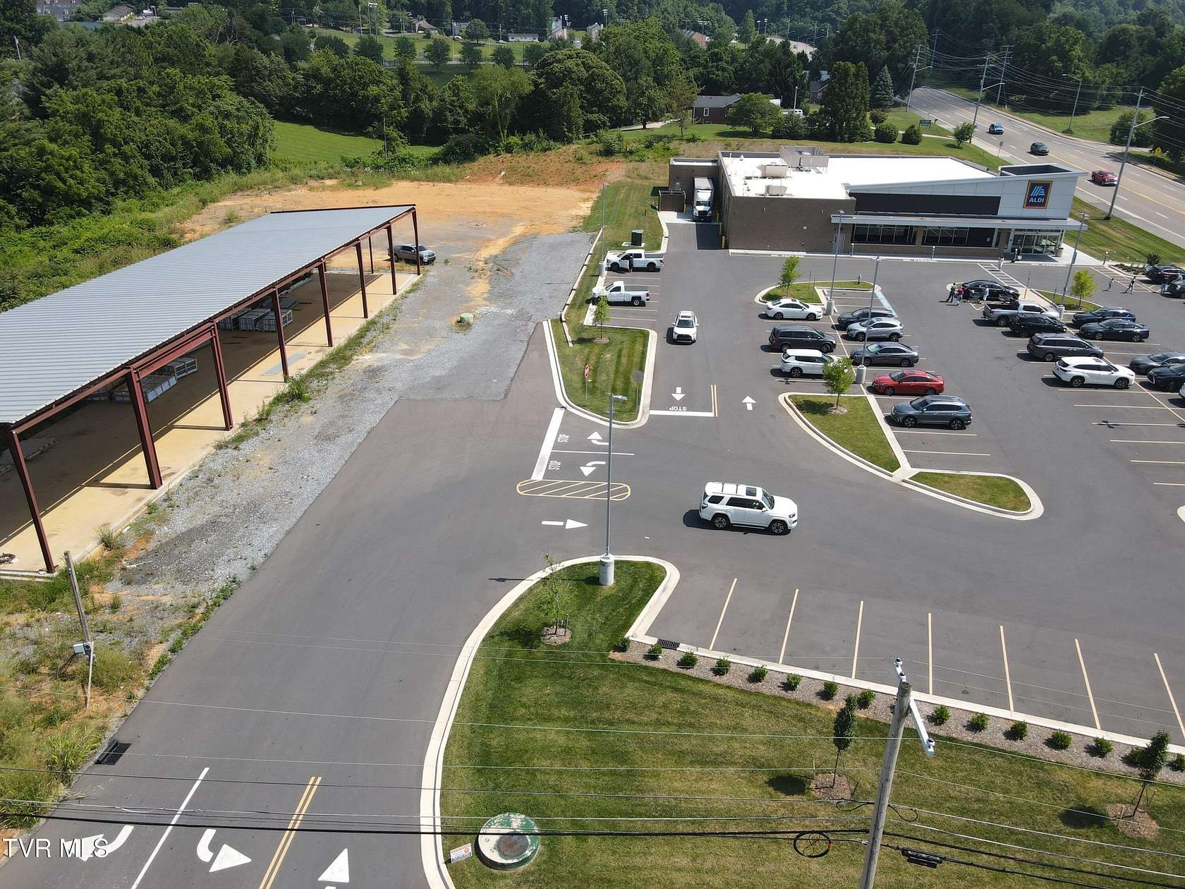 2.86 Acres of Improved Mixed-Use Land for Sale in Johnson City, Tennessee