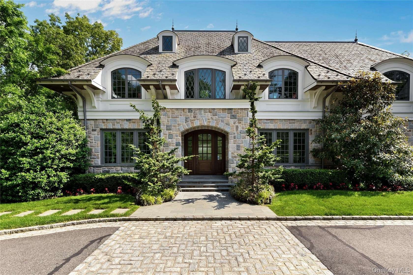 2 Acres of Land with Home for Sale in Old Westbury, New York