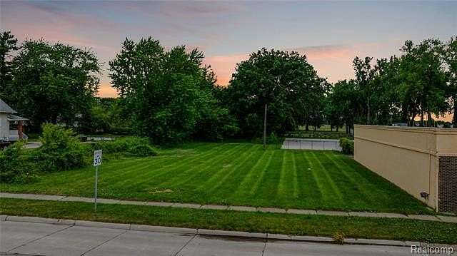 0.1 Acres of Commercial Land for Sale in St. Clair Shores, Michigan