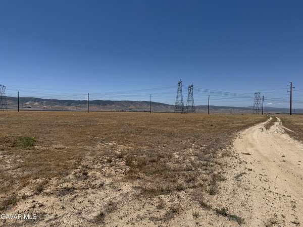 9.1 Acres of Residential Land for Sale in Del Sur, California