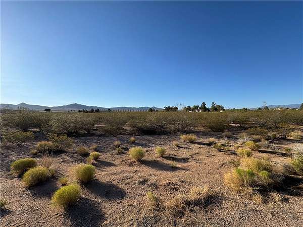 0.25 Acres of Mixed-Use Land for Sale in Kingman, Arizona