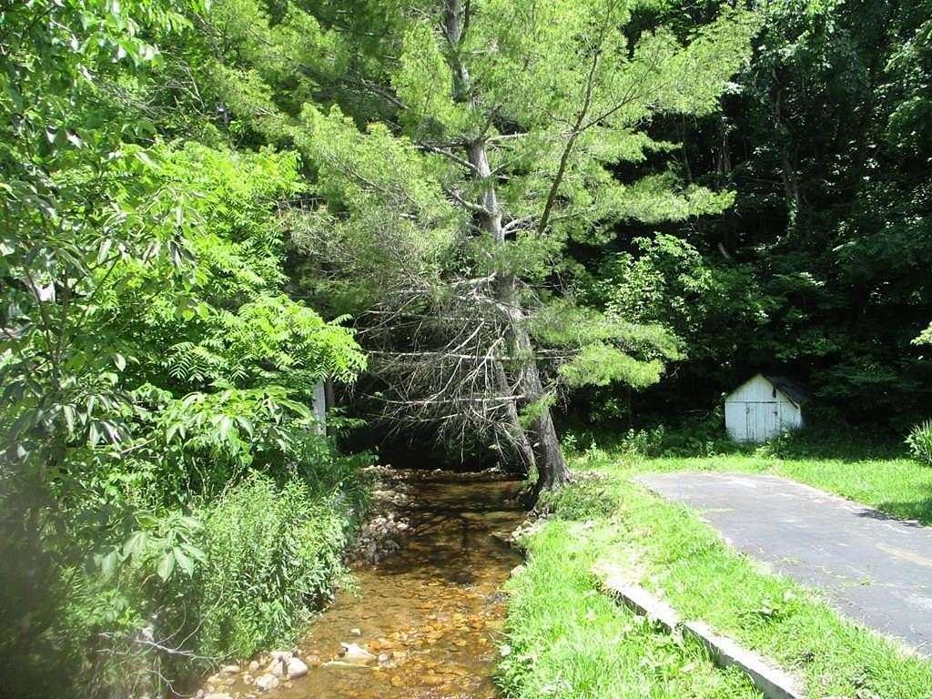 0.36 Acres of Land for Sale in Chilhowie, Virginia