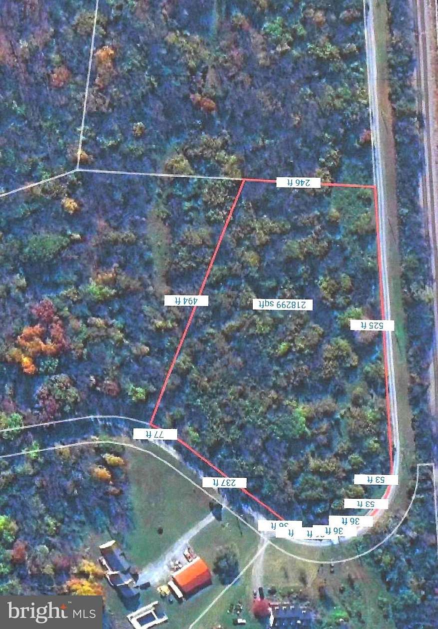 5 Acres of Agricultural Land for Sale in Kearneysville, West Virginia