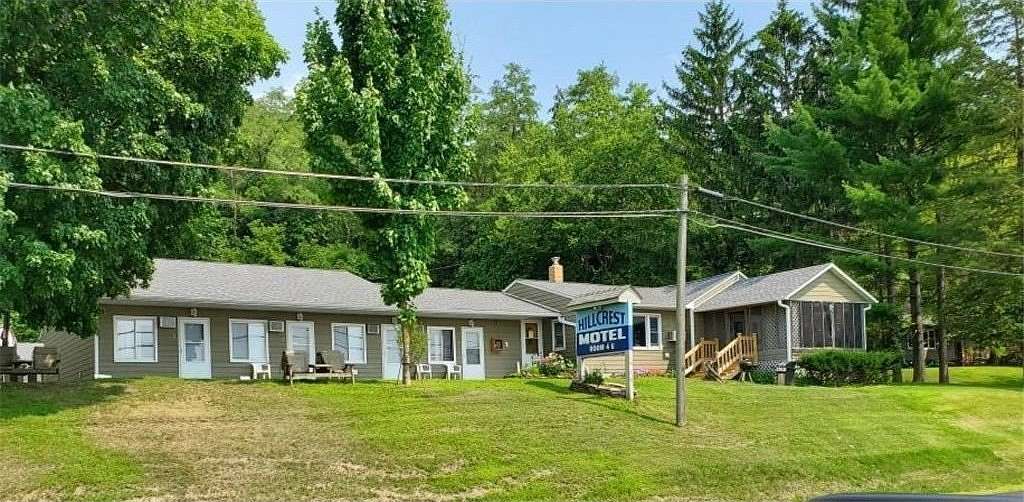 2.22 Acres of Residential Land with Home for Sale in Alma, Wisconsin