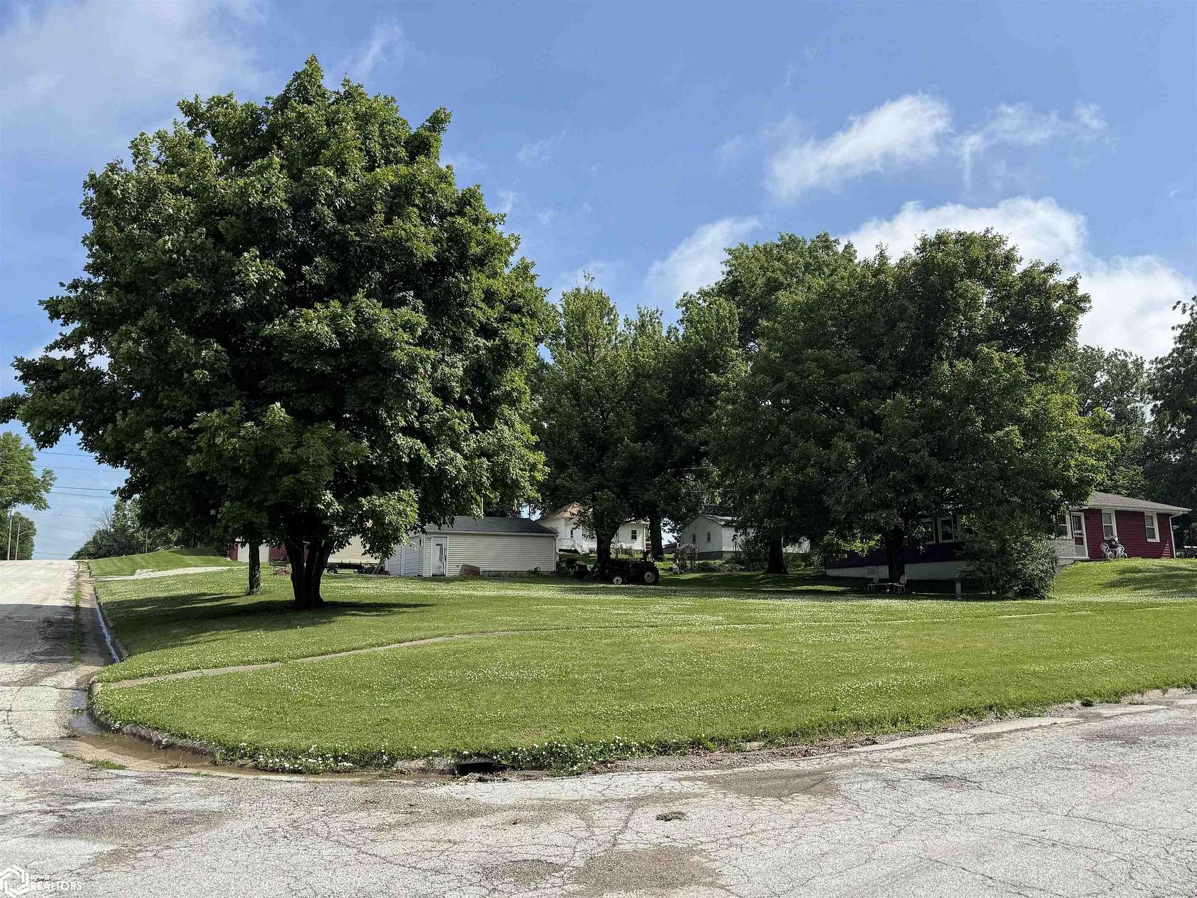 0.31 Acres of Residential Land for Sale in Creston, Iowa