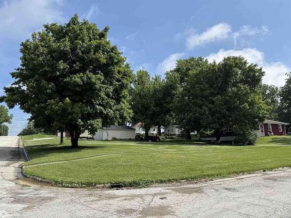 0.31 Acres of Residential Land for Sale in Creston, Iowa