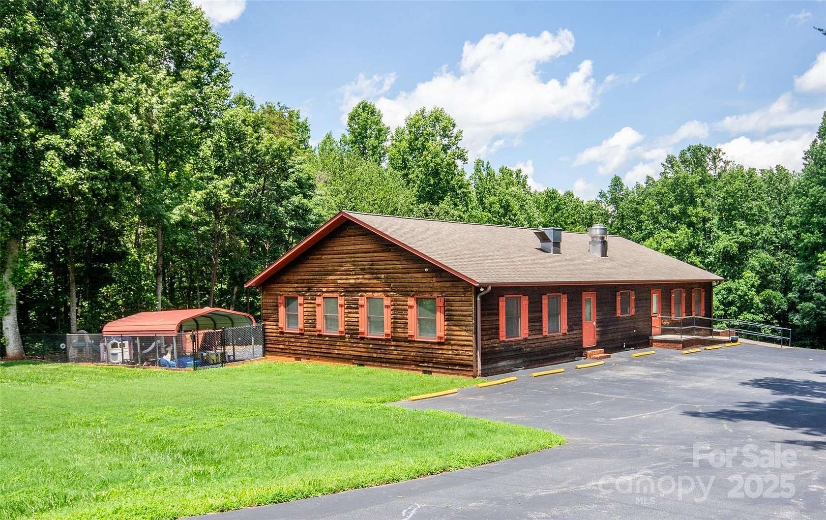 3.5 Acres of Improved Commercial Land for Sale in Statesville, North Carolina