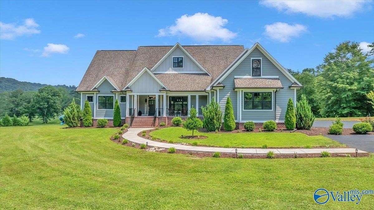 7.3 Acres of Land with Home for Sale in Guntersville, Alabama