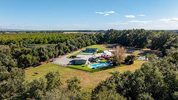 20 Acres of Agricultural Land with Home for Sale in Red Bluff, California