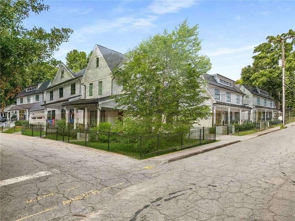 0.52 Acres of Residential Land for Sale in Atlanta, Georgia