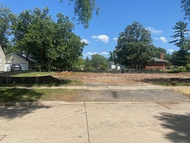 0.18 Acres of Residential Land for Sale in Lombard, Illinois