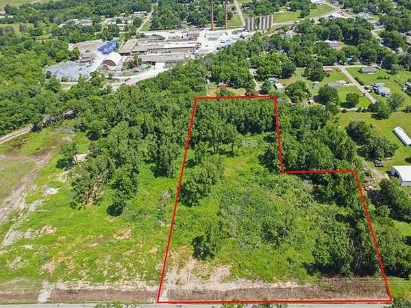 5.5 Acres of Mixed-Use Land for Sale in Okmulgee, Oklahoma