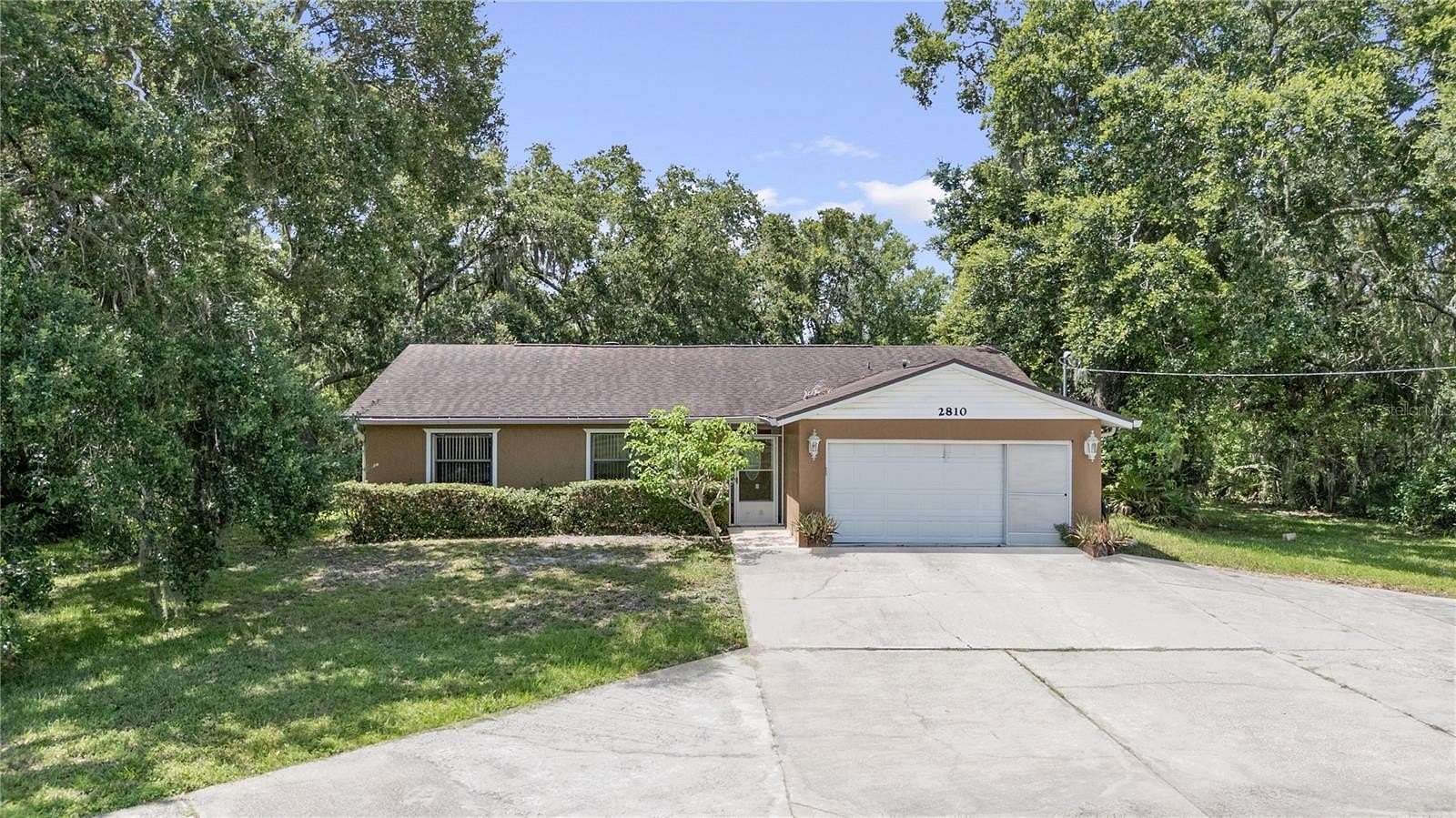 5.35 Acres of Residential Land with Home for Sale in Kissimmee, Florida