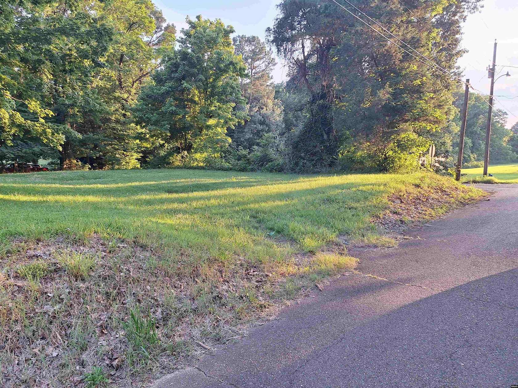 0.7 Acres of Residential Land for Sale in Greenfield, Tennessee