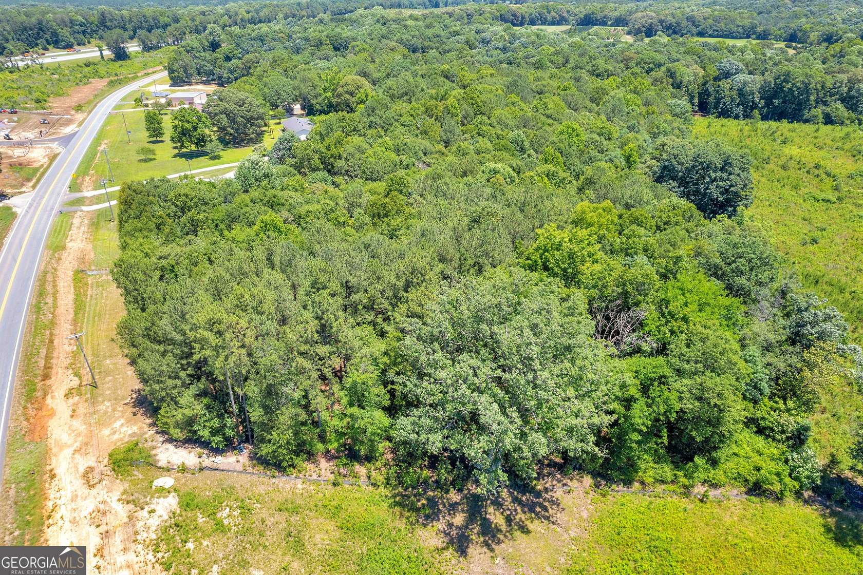 2 Acres of Commercial Land for Sale in Carnesville, Georgia