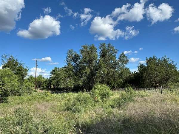 7 Acres of Residential Land for Sale in Rochelle, Texas