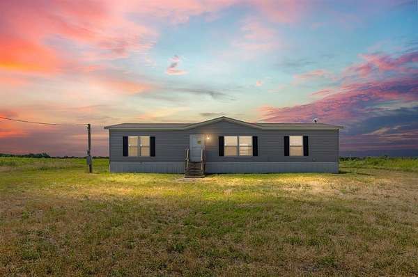 10.2 Acres of Land with Home for Sale in Celeste, Texas