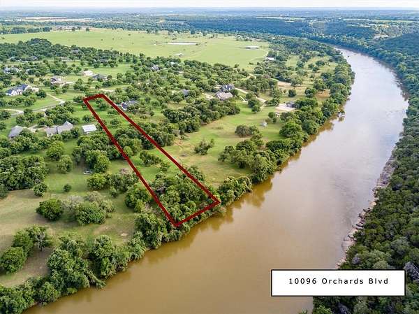 2.17 Acres of Residential Land for Sale in Cleburne, Texas