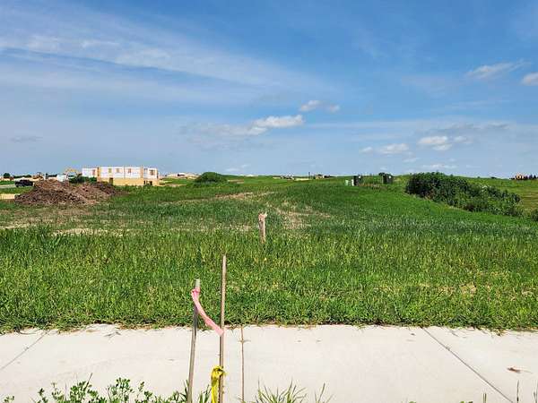 0.5 Acres of Residential Land for Sale in Waunakee, Wisconsin