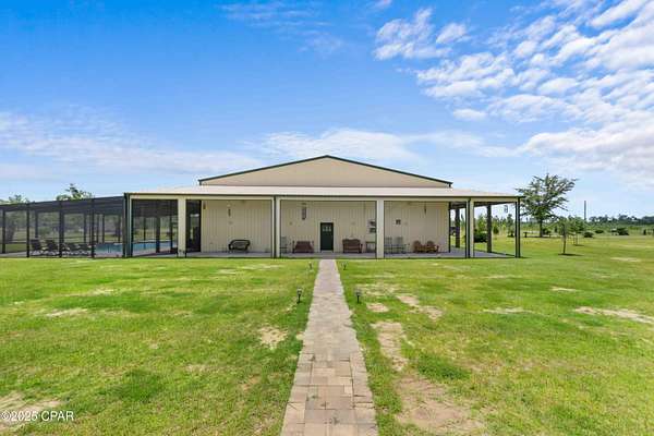 380 Acres of Land with Home for Sale in Youngstown, Florida