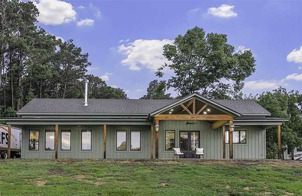 2 Acres of Residential Land with Home for Sale in Noble, Louisiana