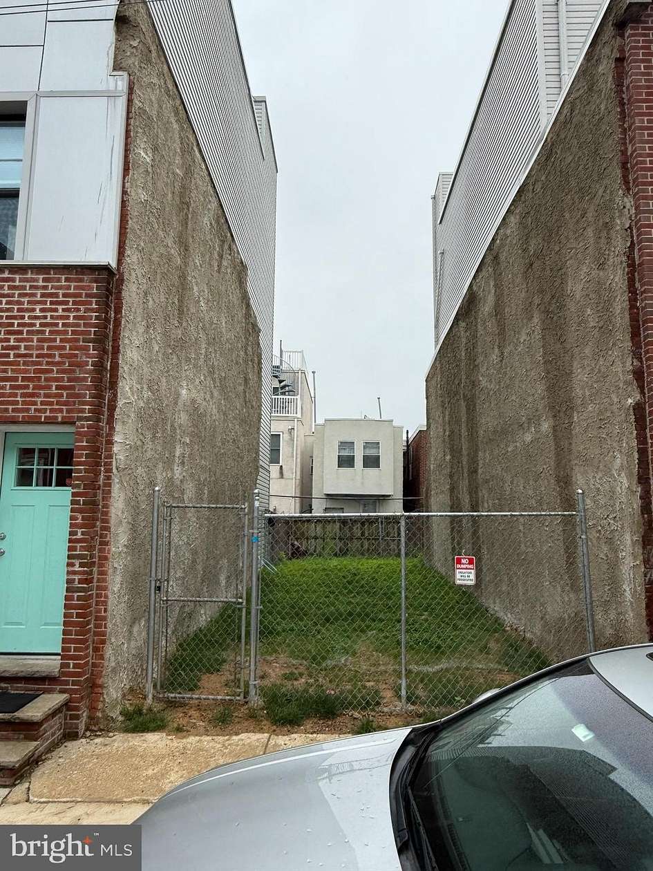 0.02 Acres of Land for Sale in Philadelphia, Pennsylvania