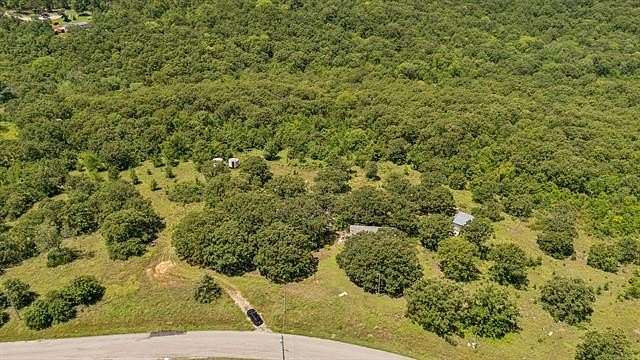 10 Acres of Residential Land for Sale in Mounds, Oklahoma