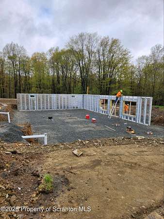 12.6 Acres of Recreational Land for Sale in Thompson, Pennsylvania