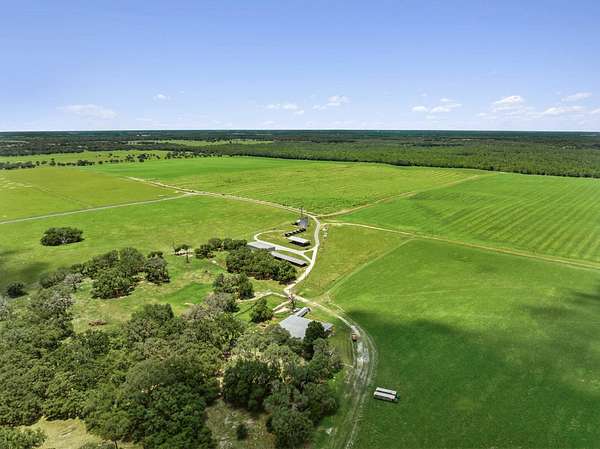 688 Acres of Agricultural Land for Sale in Dunnellon, Florida
