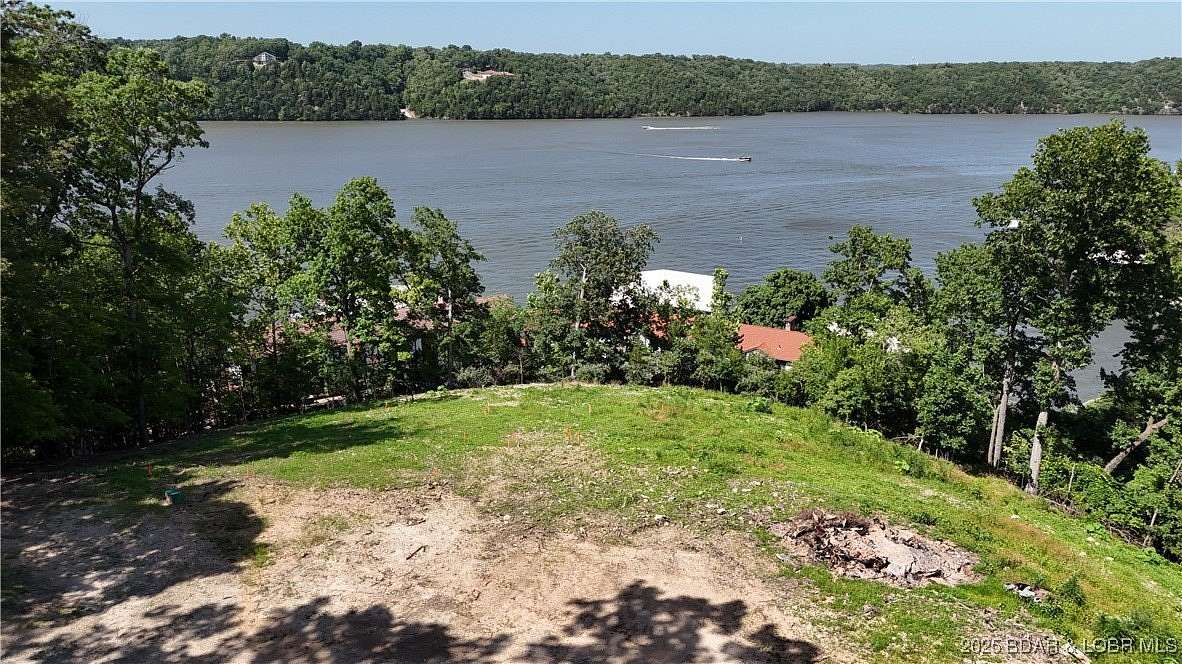 0.96 Acres of Residential Land for Sale in Linn Creek, Missouri