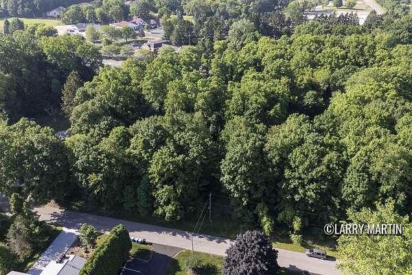 1.2 Acres of Residential Land for Sale in Douglas, Michigan