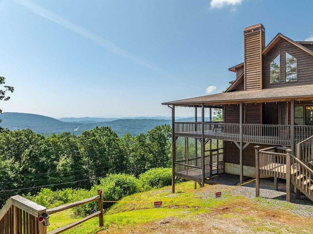 1.64 Acres of Residential Land with Home for Sale in Murphy, North Carolina