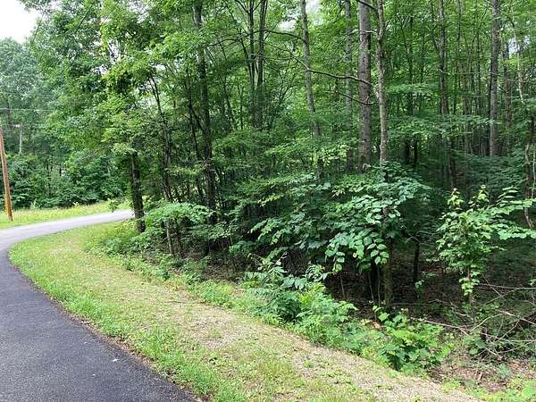 0.93 Acres of Residential Land for Sale in Cookeville, Tennessee