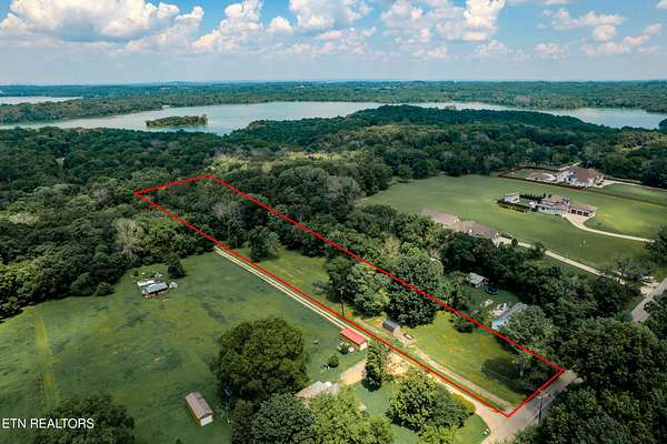 2 Acres of Residential Land for Sale in Hermitage, Tennessee