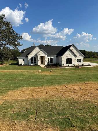 2 Acres of Land with Home for Sale in Weatherford, Texas