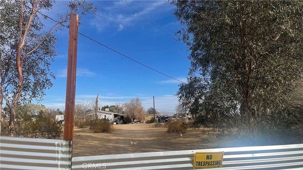 5 Acres of Residential Land with Home for Sale in Inyokern, California