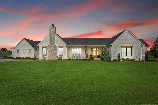 7.2 Acres of Residential Land with Home for Sale in Claremore, Oklahoma