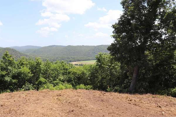 8.53 Acres of Residential Land for Sale in Mountain View, Arkansas