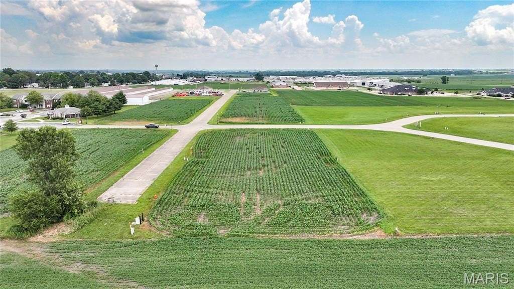 0.4 Acres of Commercial Land for Sale in Jerseyville, Illinois