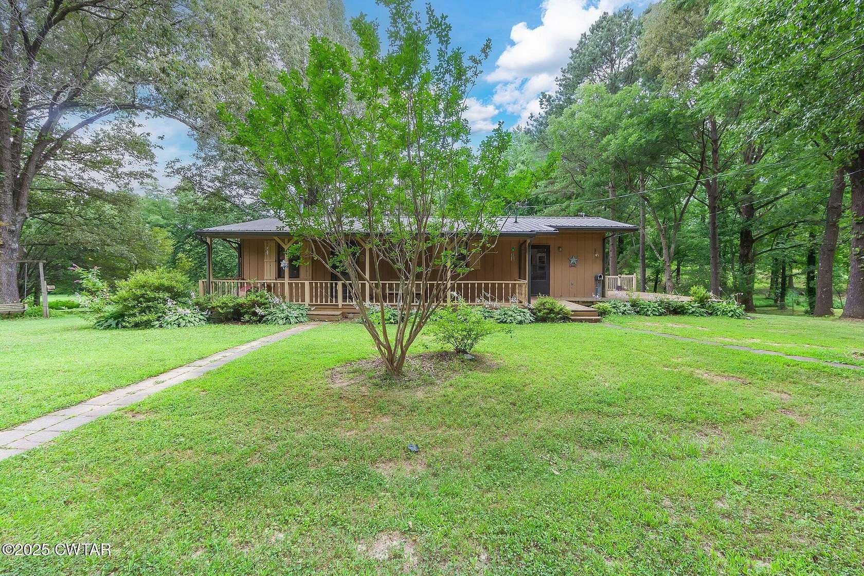 3.7 Acres of Residential Land with Home for Sale in Dyersburg, Tennessee