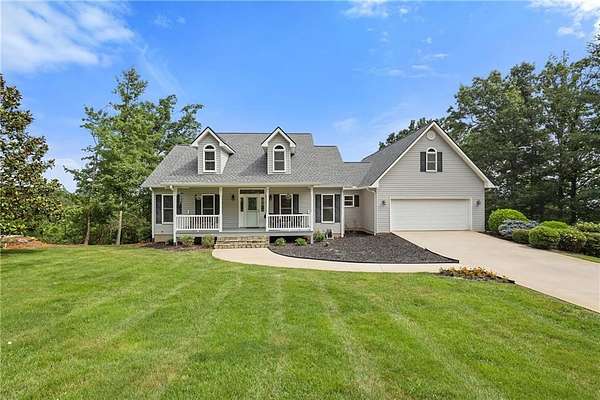 2 Acres of Residential Land with Home for Sale in Sautee-Nacoochee, Georgia