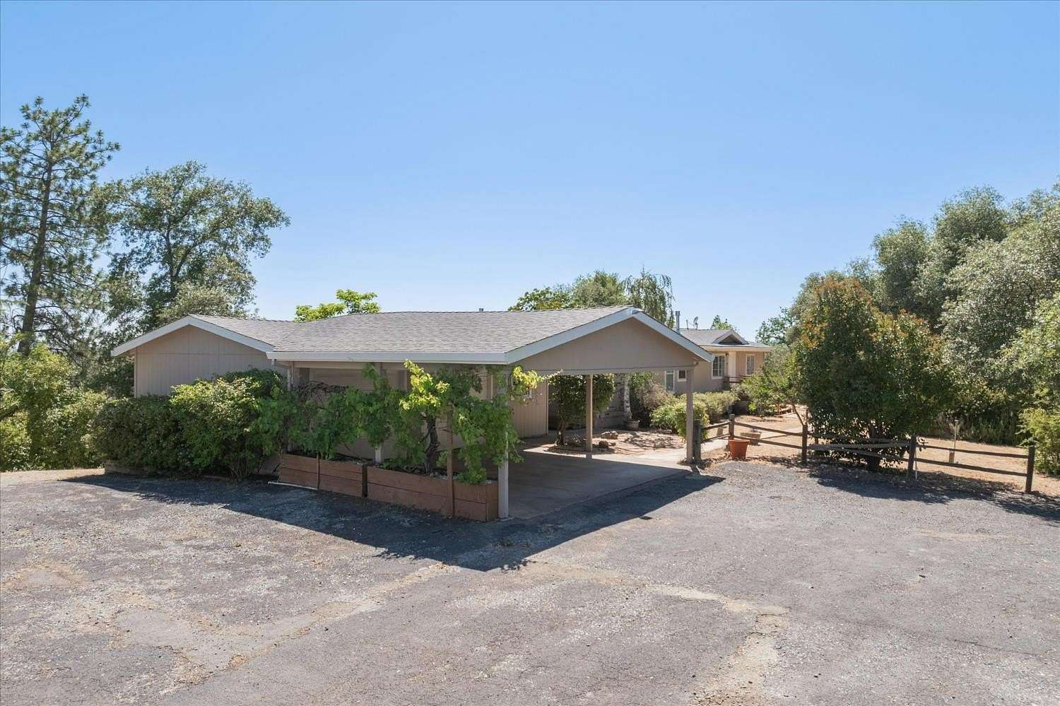 5.5 Acres of Residential Land with Home for Sale in Murphys, California