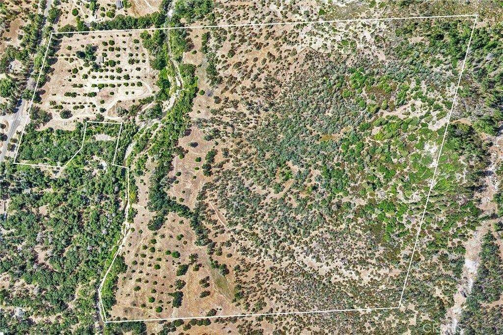 195 Acres of Land with Home for Sale in Middletown, California