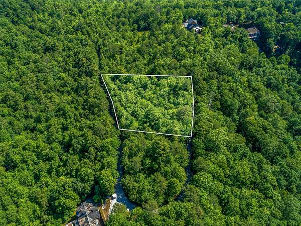 1.1 Acres of Residential Land for Sale in Lake Toxaway, North Carolina