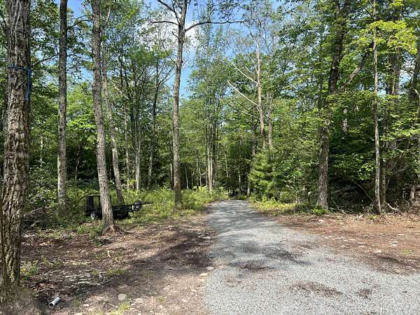 5.28 Acres of Residential Land for Sale in Scotrun, Pennsylvania